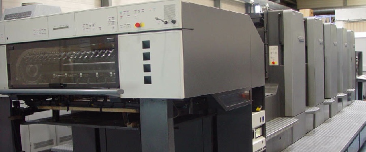 Inspektion einer gebrauchten Druckmaschine Heidelberg CD 102-5 in Frankreich verkauft nach China